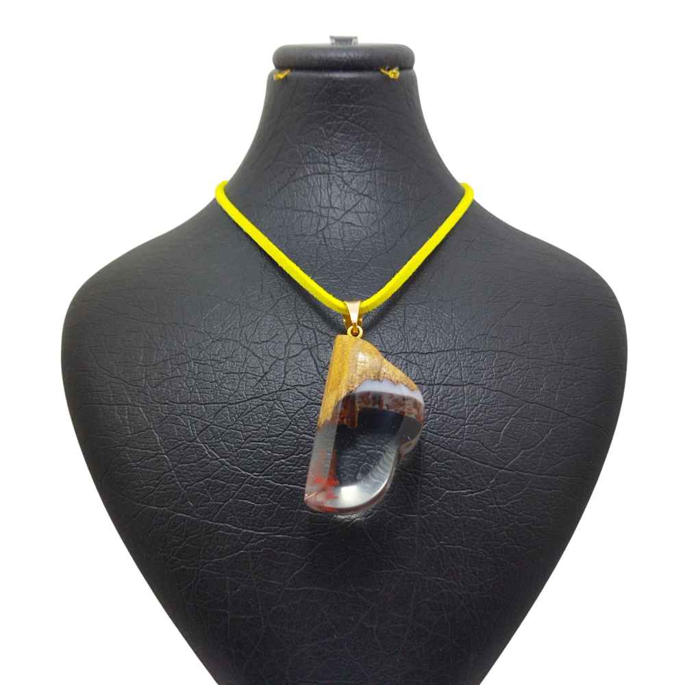 Collier Bois & Résine Artisanal Style Audacieux Leili