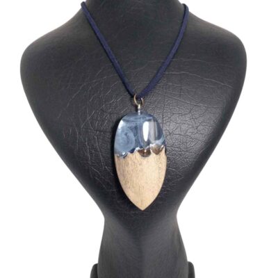 Collier Bois & Résine Artisanal Style Audacieux Mer