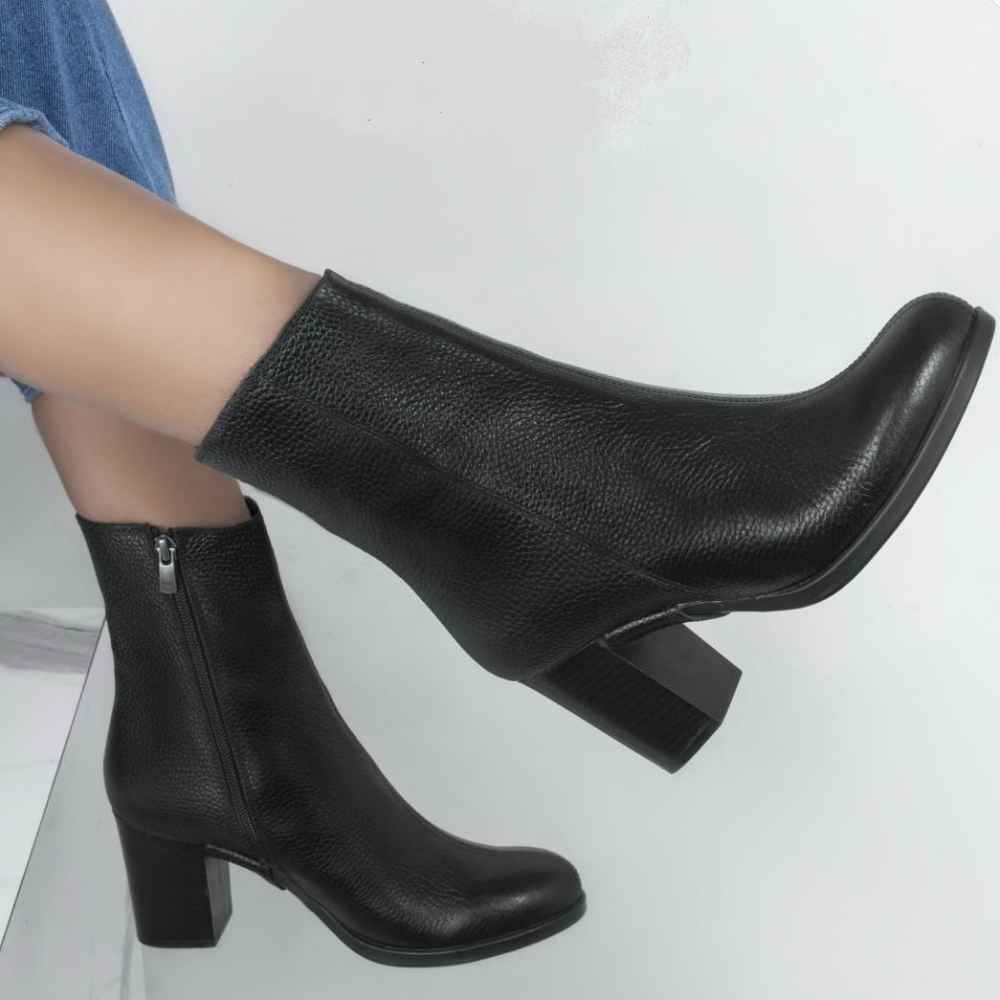Bottes en cuir pour femmes Cheville – Modèle 113