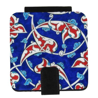 Miroir de poche avec motif de carreaux inspiré de la Perse