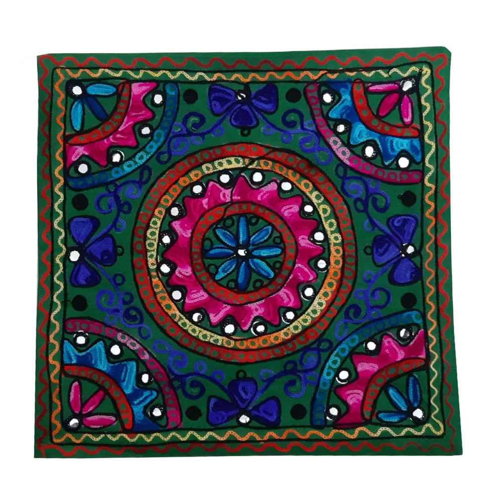 Housse de Coussin Brodée - Design Suzani Mona