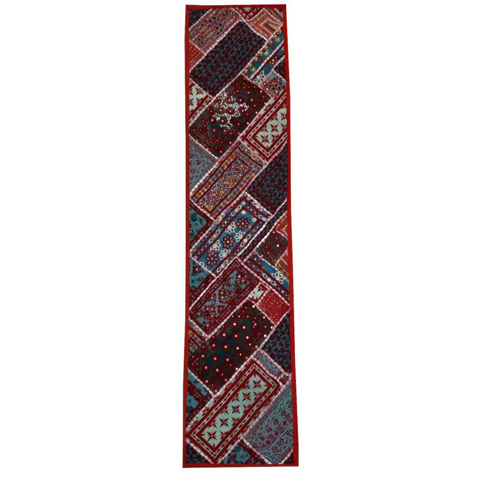 Chemin de Table Patchwork Brodé Roodabeh