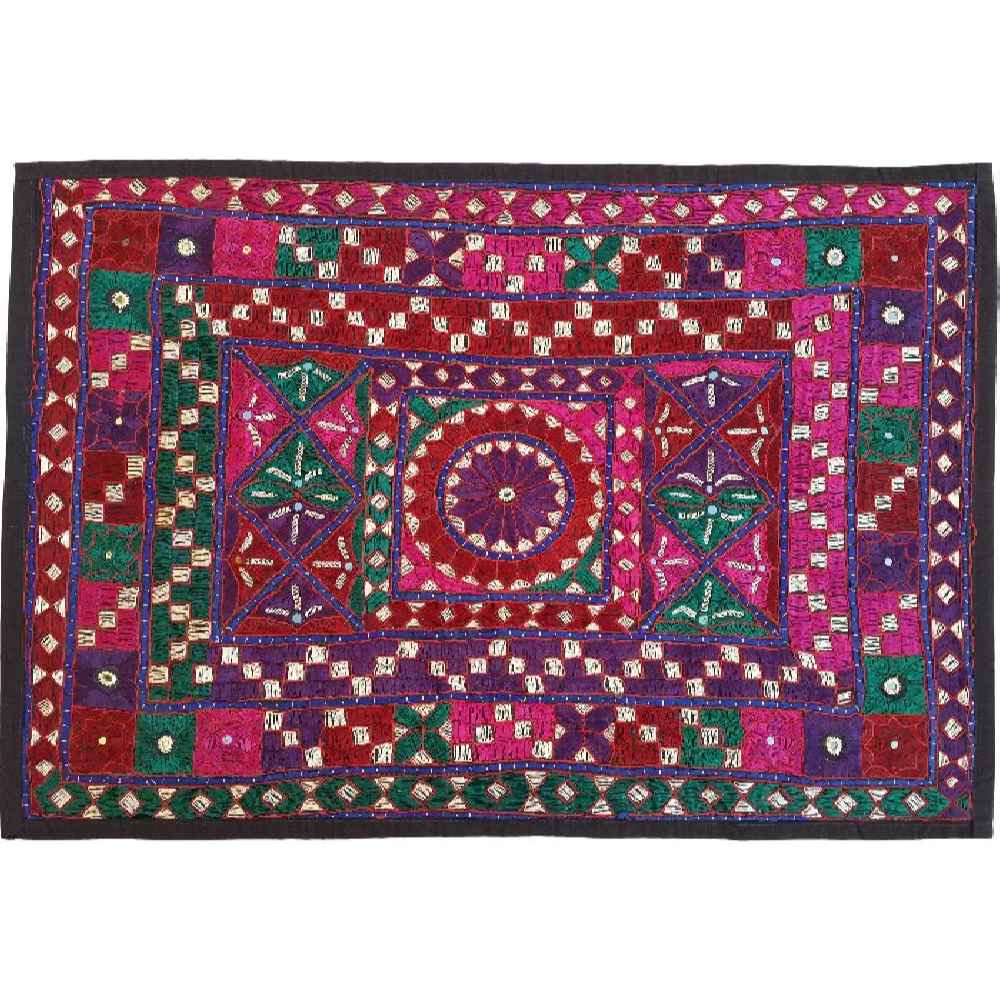 Nappe brodée à la main Modèle Nariman