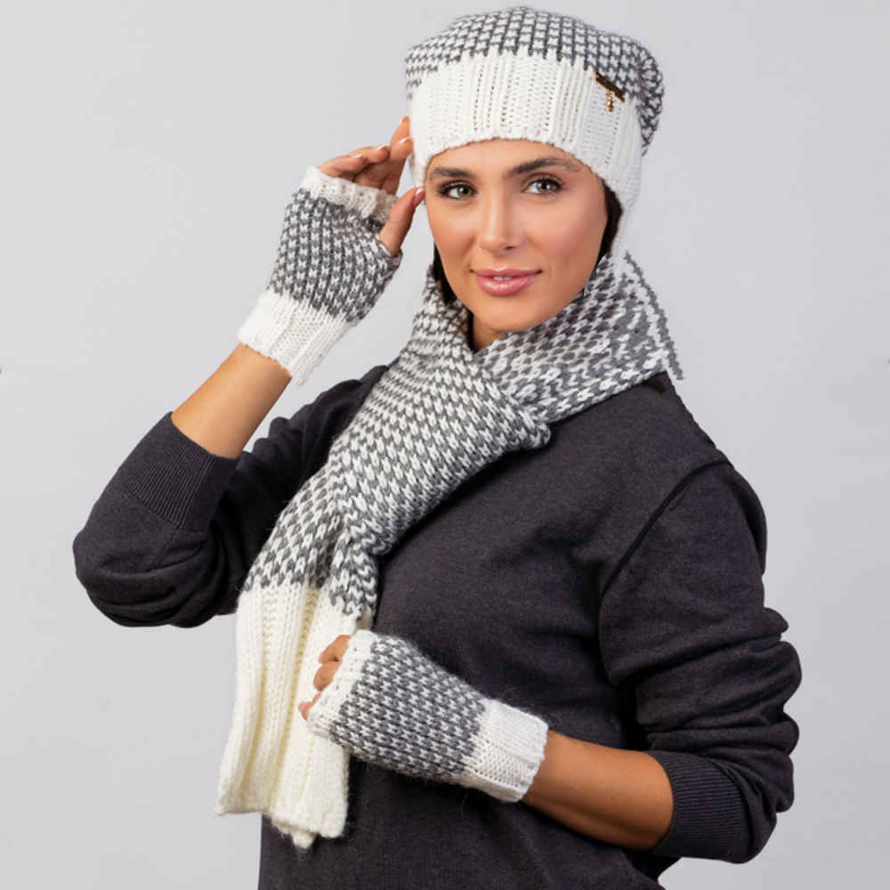 Ensemble Bonnet et Écharpe Tricotés pour Femme Modèle Sara