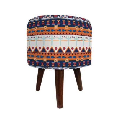 Pouf en velours luxueux avec pieds en bois rond Tile