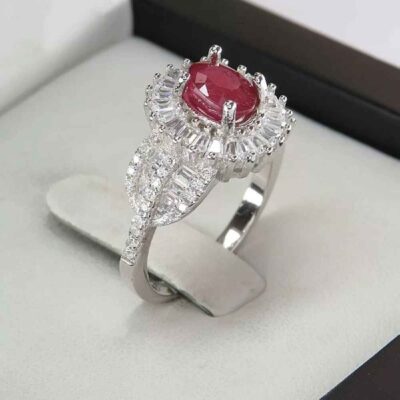 Bague de fiançailles en argent avec rubis rouge Bliss pour femmes Kiana Khatoon