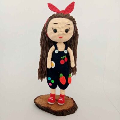 Amigurumi Poupée en Crochet Fait Main – Fille Cerise | Jouet en Peluche Doux