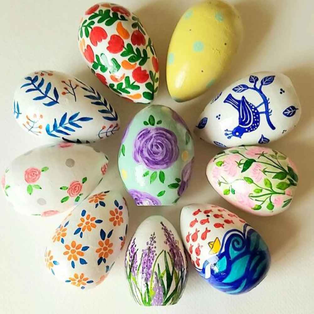 Œuf élégant en céramique pour Haftseen de Nowruz – Bahar
