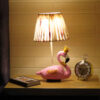 Lampe de table fantaisie – flamant rose en céramique fait main