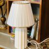 Lampe de table vase en céramique faite main avec abat-jour en tissu modèle Luna