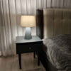 Lampe de table en bois – abat-jour en tissu modèle Kaaj