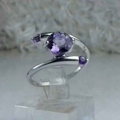 Bague en argent avec améthyste pour femmes Asli