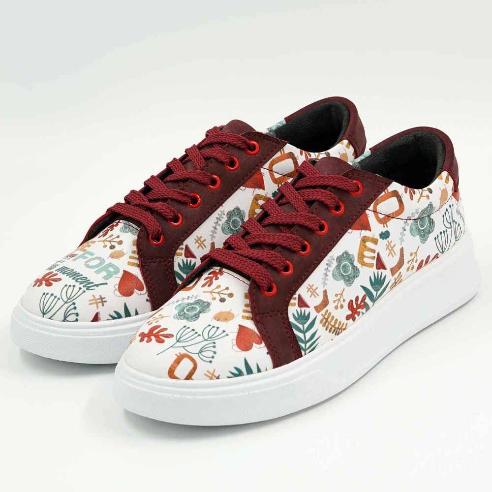 Baskets Imprimées Graffiti – Chaussures Décontractées Chic pour Femme – Modèle Gmoment