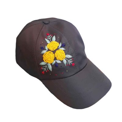 Casquette grise brodée pour femme – Modèle Raya