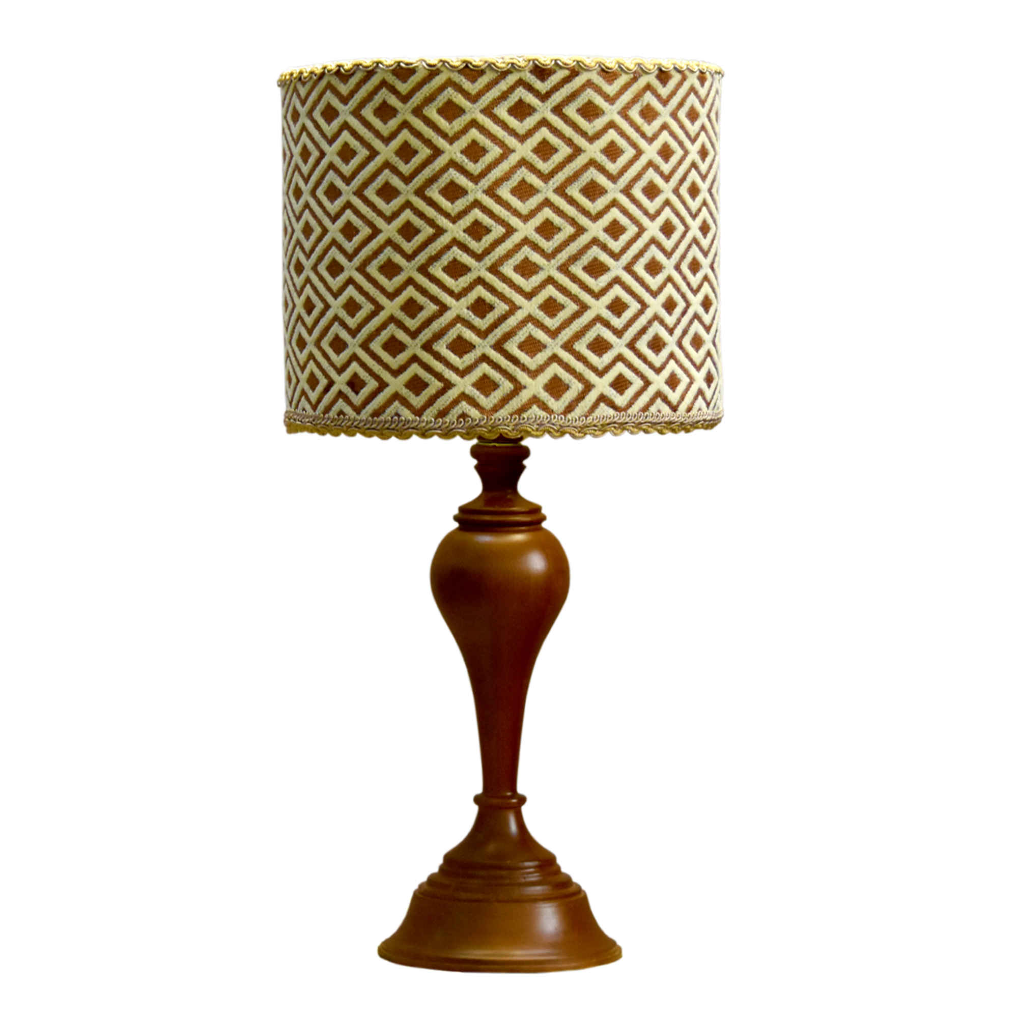 Lampe de table en bois – modèle artisanal Narnia
