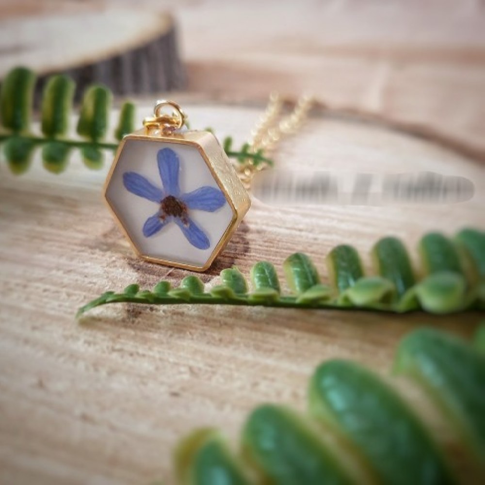 Pendentif Collier Résine Femme Artisanal Mohajeran