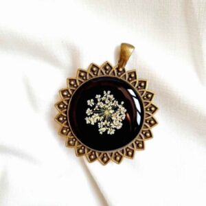 Pendentif Collier Résine Femme Artisanal Shokaran