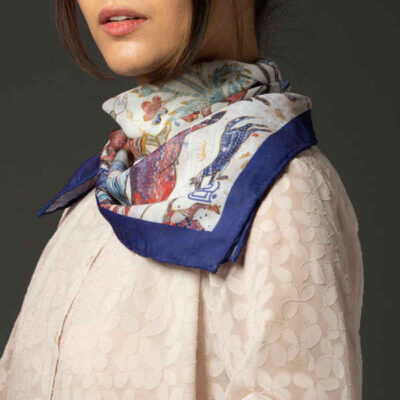 Foulard en soie persane pour femme – Luxe et vibrant carré Rakhsh