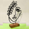 Sculpture d'art figurine minimaliste en métal - Zan