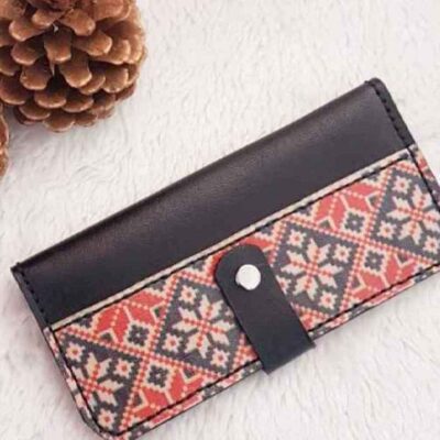 Portefeuille en cuir persan pour femmes avec design Saadat