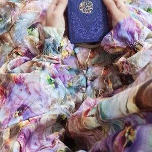 Tchador Islamique de Namaz avec Manches pour Femmes Idéal pour la Prière – Motif Floral Aram