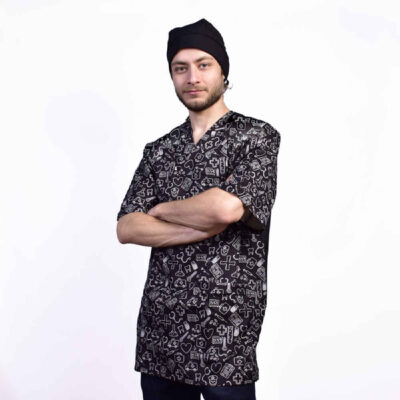 Blouse médicale noire pour homme et ensemble de bonnet – Élégante et professionnelle