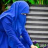 Foulard Carré Islamique Bleu Royal & Demi-Niqab pour Femmes
