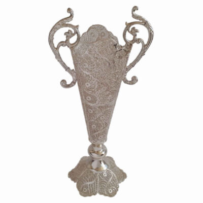 Vase décoratif en filigrane persan recouvert d’argent modèle Trumpet Jami