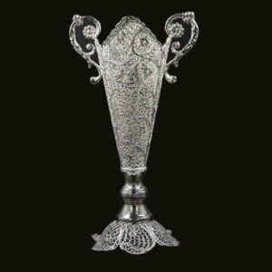 Vase décoratif en filigrane persan recouvert d’argent modèle Trumpet Mahsa