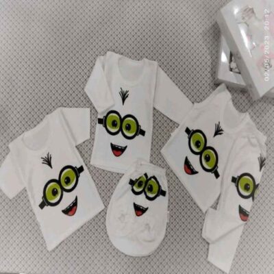 Ensemble de vêtements pour nouveau-né de 5 pièces avec motif Minions