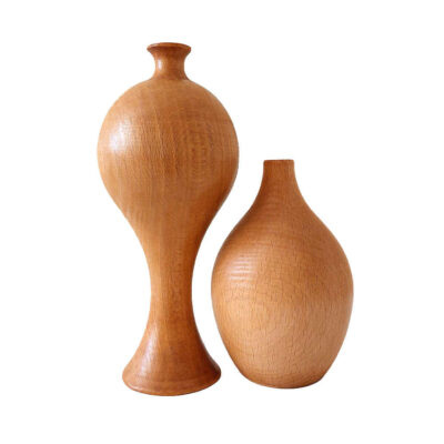 Vases miniatures en bois faits main, style rustique, adaptés à la décoration.
