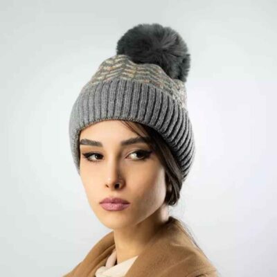Bonnet d’hiver en tricot pour femmes – Modèle Zigzag