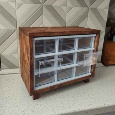 Boîte en bois élégante – Solution de rangement stylée avec 9 tiroirs en bois et plastique