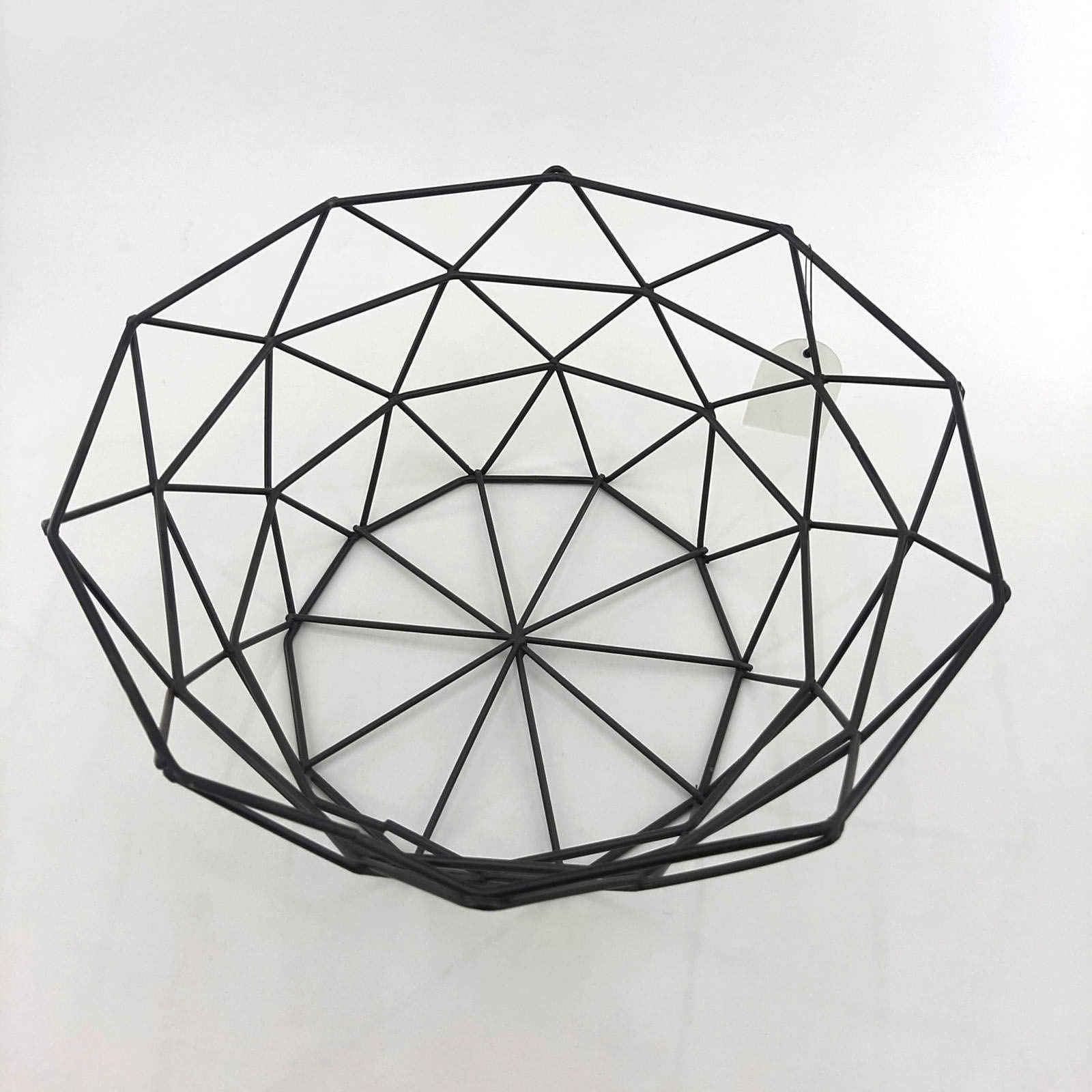 Panier à fruits en fil métallique en forme polygonale modèle Almas