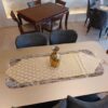 Couverture de Table en Cuir & Velours Idéale pour le Design de Maison