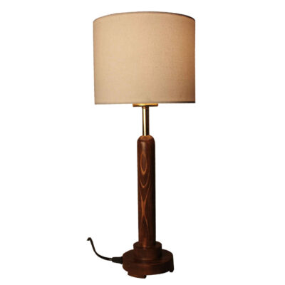 Lampe de table en bois avec abat-jour en coton – modèle Alvand