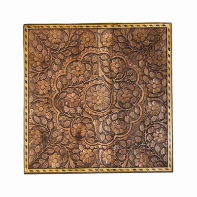 Plateau de Backgammon Fait Main avec Motif Floral Complexe en Noyer