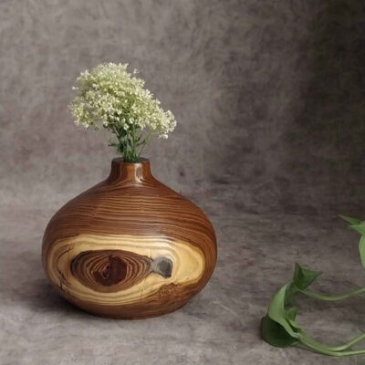 Vases décoratifs en bois faits main, en bois d’olivier naturel et solide.