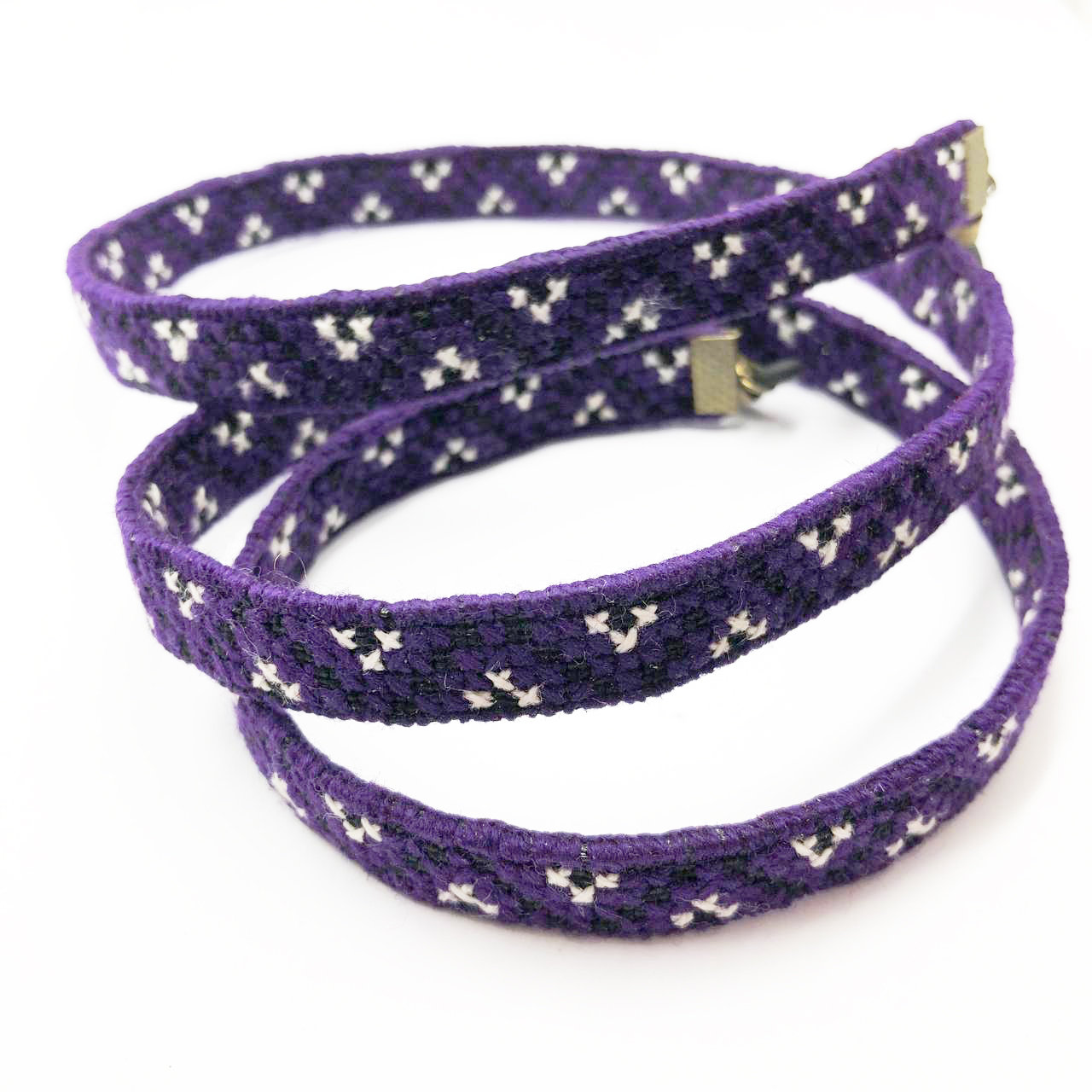 Sangle de lunettes – Artisanale violette avec broderie baloutche