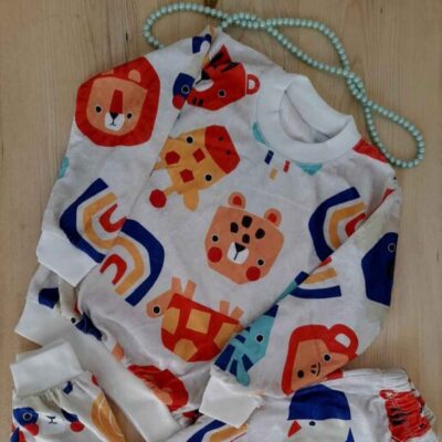Ensemble sweat-shirt et pantalon pour enfants avec motifs d’animaux