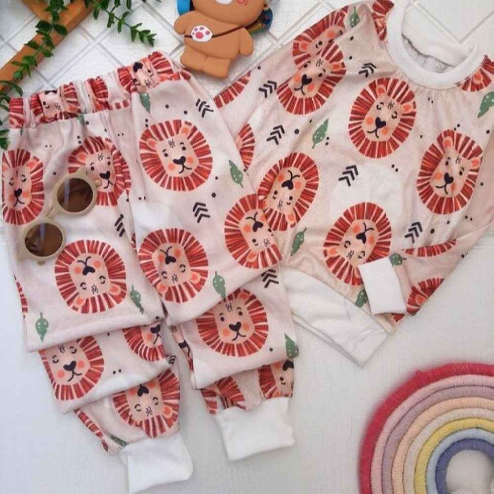 Ensemble sweat-shirt et pantalon pour enfants avec design Lion