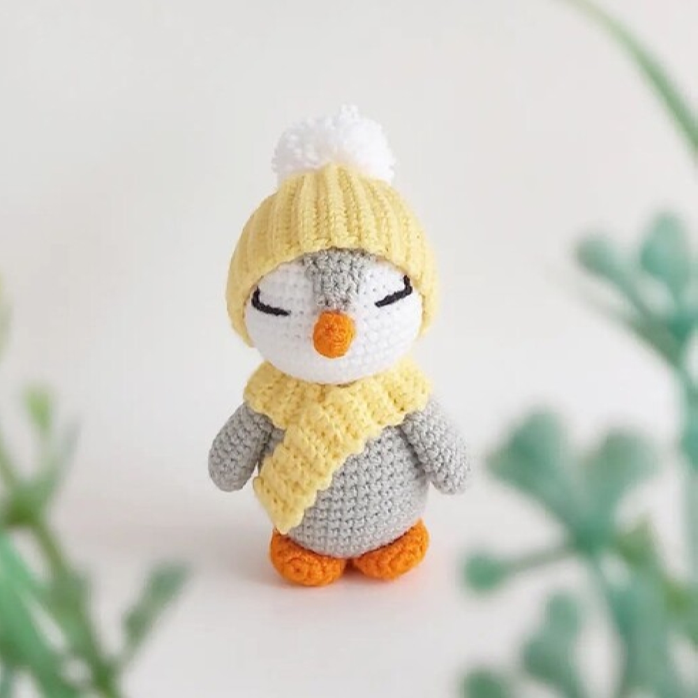Amigurumi Pingouin en Peluche – Jouet en Crochet Fait Main | Mignon et Joyeux