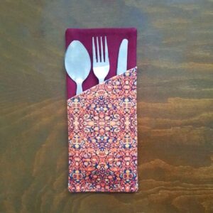 Pochette à couverts en velours avec motif de derviche tourneur – Décor de table unique