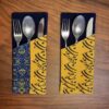 Pochette à couverts en velours avec calligraphie persane - Options de design polyvalentes