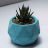 Vase minimaliste en béton fait main polyédrique bleu