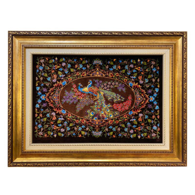 Tapis persan figuratif noué à la main de Qom représentant des paons