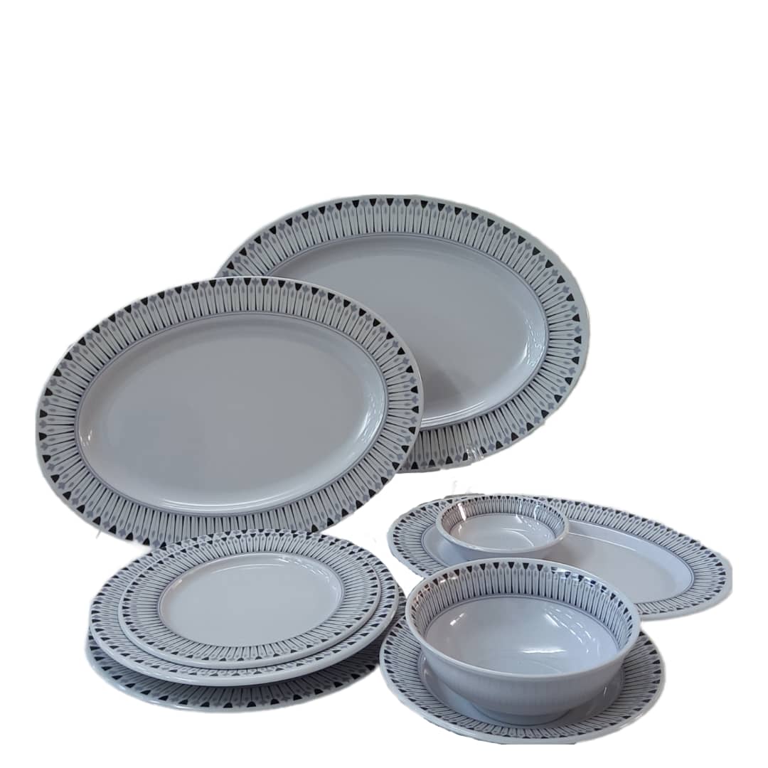 Service de table blanc en mélamine pour 6 personnes Incassable