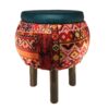 Pouf en velours avec pieds en bois inspiré de l'art persan rond et rouge