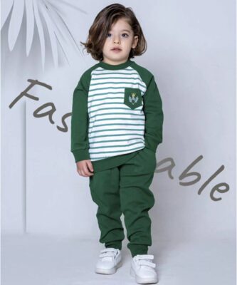 Ensemble de vêtements pour bébé garçon avec design rayé