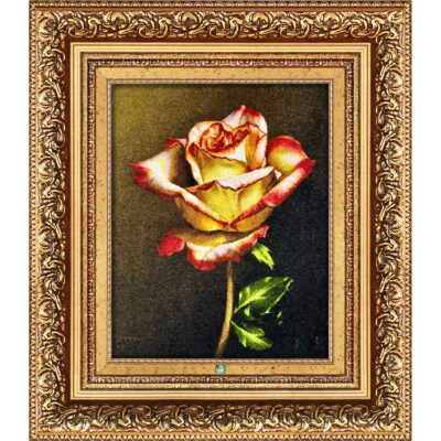 Tapis persan figuratif noué à la main de Tabriz représentant une rose